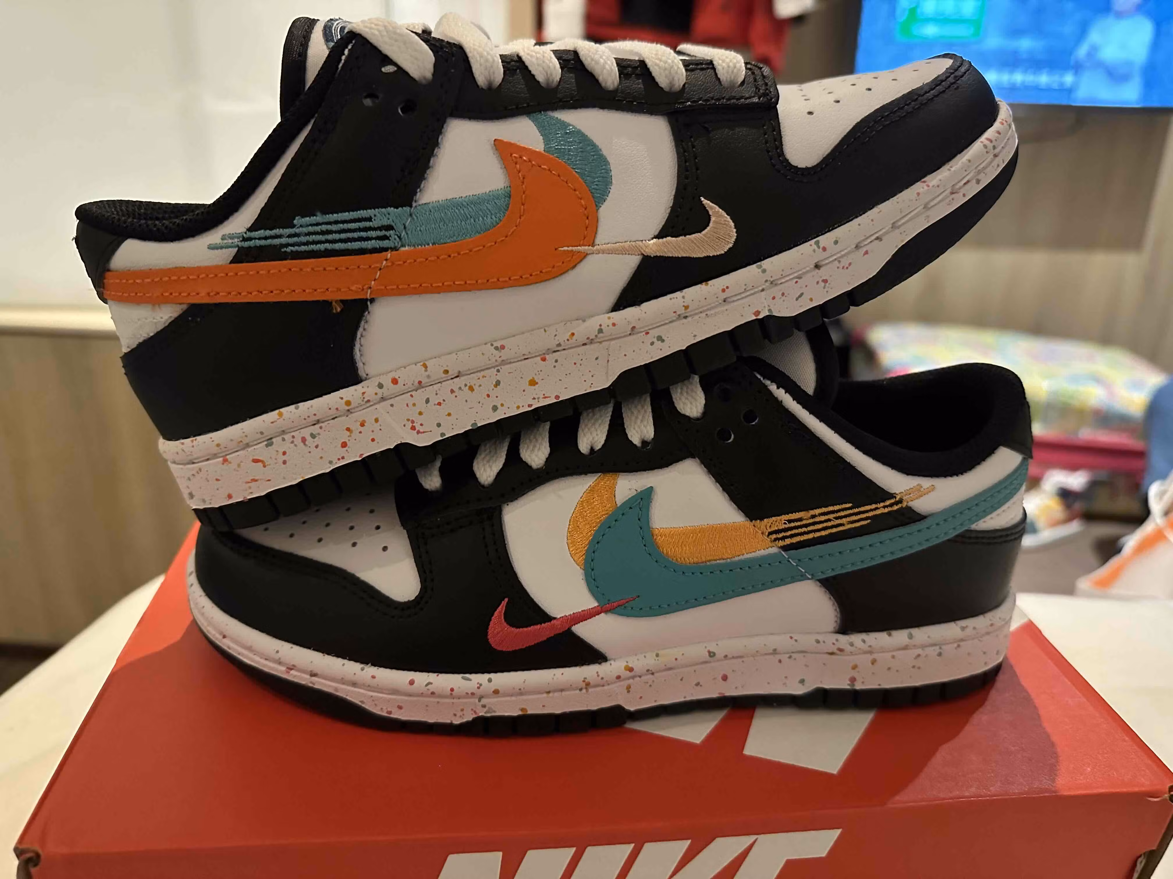 (Women) Nike Dunk Low 'Multi-Swoosh' FD4623-131 (Women) Nike Dunk Low 'Multi-Swoosh' FD4623-131